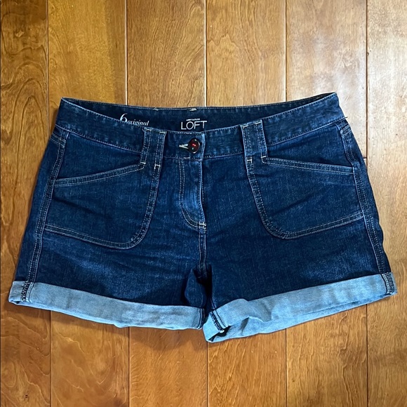 LOFT Pants - LOFT Original Dark Wash Jean Shorts Size 6 Blue Cuff Classic Casual Coastal